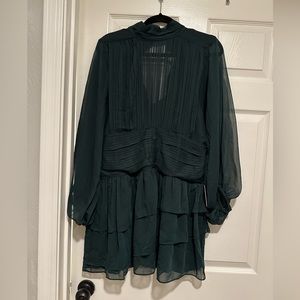 Dress, size 12 color dark green. Express brand